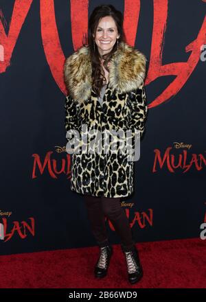Hollywood, Vereinigte Staaten. März 2020. Hollywood, LOS ANGELES, KALIFORNIEN, USA - 9. MÄRZ: Schauspielerin Amy Brenneman kommt zur Weltpremiere Von Disneys "Mulan", die am 9. März 2020 im El Capitan Theatre und Dolby Theatre in Hollywood, Los Angeles, Kalifornien, USA stattfand. (Foto von Xavier Collin/Image Press Agency) Stockfoto
