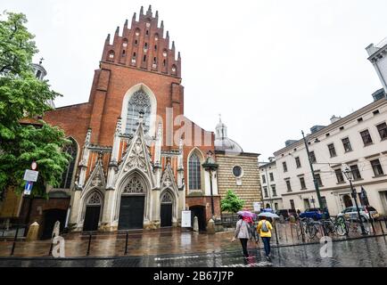 Krakow, Polen - 20. Mai 2019: Blick auf Die Alte Dreifaltigkeitsbasilika in Krakau-Polen Stockfoto
