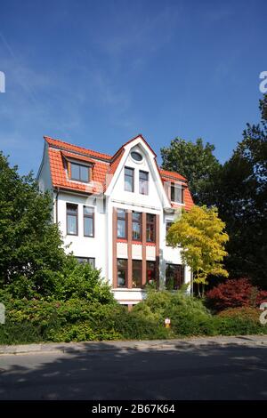 Altes Wohnhaus am Strichweg in Cuxhaven-Döse, Nordseeheilbad Cuxhaven, Niedersachsen, Deutschland, Europa Stockfoto