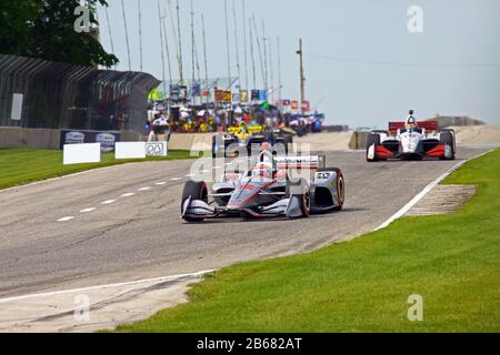 Elkhart Lake, Wisconsin - 23. Juni 2019: 12 Will Power, Australien, Team Penske, Rev Group Grand Prix in Road America, vorne direkt während des Rennens Stockfoto