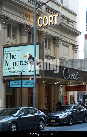 „The Minutes“ im Cort Theatre, Times Square, NYC, USA 2000 Stockfoto