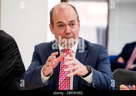 Chief Medical Officer für Nordirland Dr. Michael McBride während eines Covid-19-Briefings in Belfast. Stockfoto