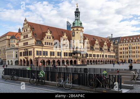 Leipzig, Deutschland, 03-09-2020 der Markt Leipzig mit dem alten Rathaus Stockfoto