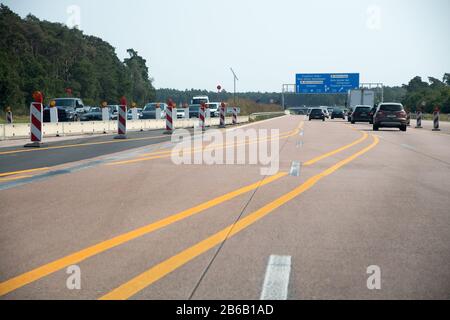 Autobahn 10 (Berliner Ring), Brandenburg, Deutschland. August 2019 © Wojciech Strozyk / Alamy Stock Photo Stockfoto