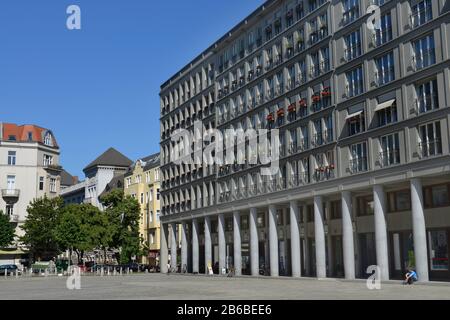Leibnizkolonnaden, Walter-Benjamin-Platz, Leibnizstraße, Charlottenburg, Berlin, Deutschland Stockfoto