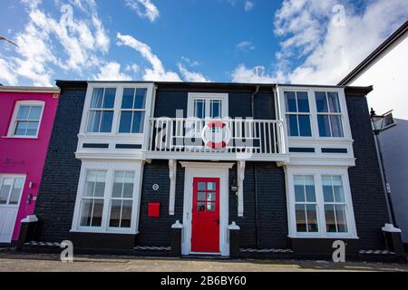 Bunte Häuser in Aldeburgh Suffolk Stockfoto