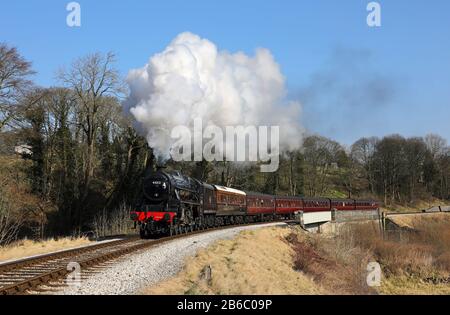 45212 Köpfe entfernt von Oakworth NR Mytholmes auf dem KWVR. Stockfoto