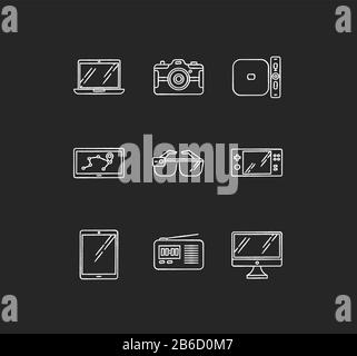 Mobilgeräte kreideweiße Symbole auf schwarzem Hintergrund. Elektronische Geräte. Technologie. Tablet, Laptop, Computer. Navigator, Funkgerät. Kompakt Stock Vektor