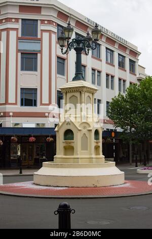 Vintage Brunnen und Straße in Wanganui, Neuseeland Stockfoto