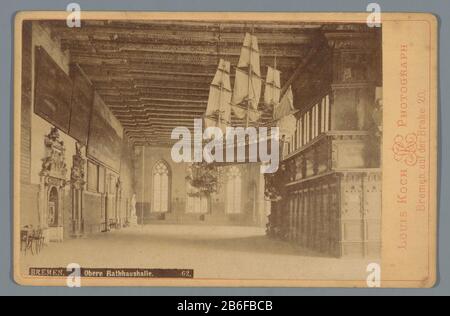 Oberer Saal des Rathauses in der Bremer oberen Rathhaushalle (Titelobjekt) Bovenzaal van het stadthuis in Bremenobere Rathhaushalle (titel op object) Objekttyp: Foto kabinetfoto Objektnummer: RP-F-F1746 Aufschriften / Merkur: Adres, recto, gedrukt: "Bremen, auf der Bremse 20, rekt: 62. Louis Koch (vermeld op object)Plaats Herstellen: Bremen dating: 1880 - 1900 Material: Karton fotopapier Techniek: Albuminedruk Abmessungen: Secundaire drager: H 109 mm × b 168 mm Betreff: Stadthallship-Modell Stockfoto