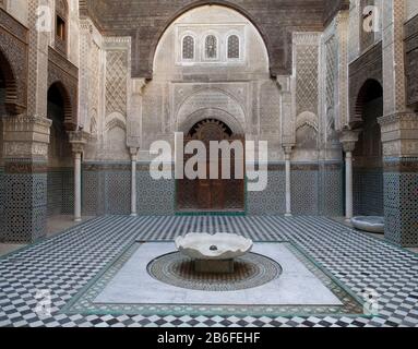 Al-Attarine Madrasa von Abu al-Hasan Ali IBN Othman, Fes, Marokko gebaut Stockfoto