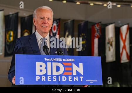 Joe Biden, demokratischer Präsidentschaftskandidat der Vereinigten Staaten und ehemaliger Vizepräsident der Vereinigten Staaten von Amerika, spricht während der Urwahl im National Convention Center in Philadelphia PA Stockfoto