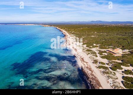 Es Trenc Beach, es Trenc-Salobrar de Campos Natural Park, in der Nähe von Colonia Sant Jordi, Migjorn Region, Mallorca, Balearen, Spanien Stockfoto