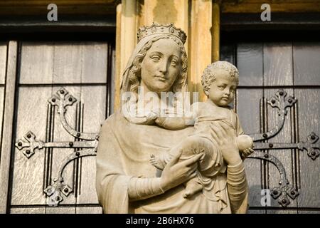 Madonna, Liebfrauen-Überwasserkirche, Überwasserkirchplatz, Münster, Nordrhein-Westfalen, Deutschland Stockfoto