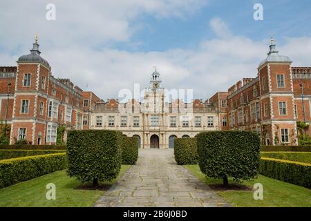 Schloss Highclere außen Stockfoto