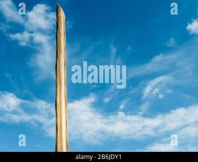 Madrid, SPANIEN - 23. JANUAR 2018: Caja Madrid Obelisk auf der Plaza de Castilla, Madrid, Spanien Stockfoto