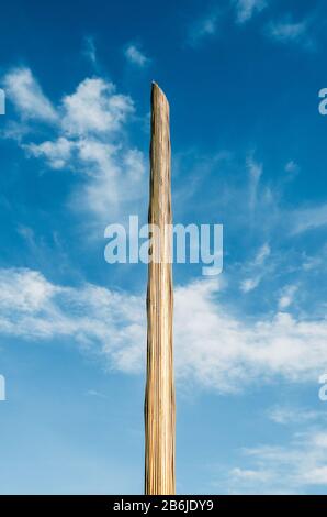 Madrid, SPANIEN - 23. JANUAR 2018: Caja Madrid Obelisk auf der Plaza de Castilla, Madrid, Spanien Stockfoto