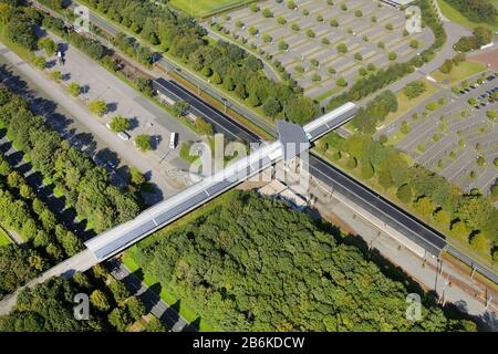 Straßenbahnstation Veltings Arena in Gelsenkirchen, Luftbild, 03.09.2011, Deutschland, Nordrhein-Westfalen, Ruhrgebiet, Gelsenkirchen Stockfoto