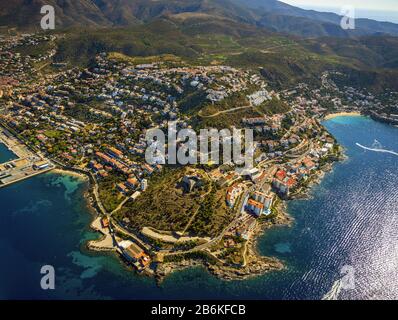 Vacation Spot Roses at Mediterranean Sea, Luftbild, 23.07.2014, Spanien, Katalonia, Girona, Roses Stockfoto