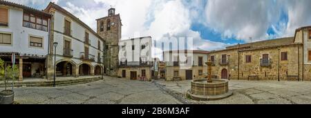 Stadtplatz, Plaza Mayor Square, San Martin de Trevejo, Caceres, Provinz Caceres, Spanien Stockfoto
