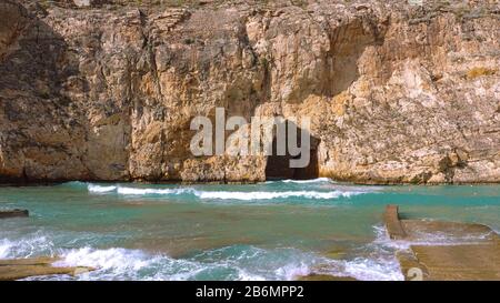 Schönes Binnenmeer auf der Insel Gozo Stockfoto