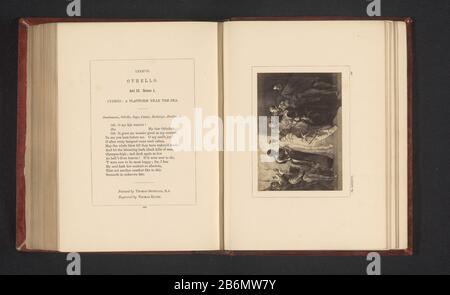 Fotoreproductie van een prent naar een schilderij door Thomas Stothard, voorstellend een Scene uit Othello door William Shakespeare Te zien is akte II, Scene I met Othello en Desdemona met een gezelschap er om heen. Hersteller : fotograaf: Stephen Aylingnaar Prent van: Thomas Ryder (I) (vermeld op object)naar schilderij van: Thomas Stothard (vermeld op object)Plaats Herstellen: Londen dating: CA. Von Voor 1864 Material: Fotopapier Techniek: Albuminedruk Abmessungen: Foto: H 75 mm × b 101 mmToelichtingFoto op Pagina 347. Betreff: Specifieke literaire werken Stockfoto