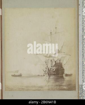 Teil des Leporelloalbums mit Fotoreproduktionen von Gemälden aus dem Rijksmuseum. Hersteller : Fotograf: J.M. Schalekampnaar Gemälde von Willem van de Velde (II) Ort Herstellung: Amsterdam Datum: 1893 - 1912 Physische Merkmale: Albumin Druckmaterialien: Pappe Papiertechnik: Albumin Druckabmessungen: Foto: H 118 mm × W 101 mm Betreff: Bild, Gemälde Segelschiff, Segelboot-Kanonenschüsse (Militärsalute) Wo: Rijksmuseum Amsterdam Stockfoto