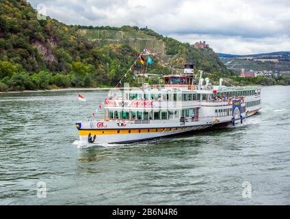 Binnenschiff, Passagierschiff auf dem Rhein Stockfoto