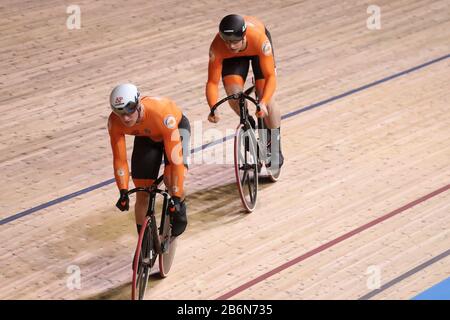 Harrie Lavreysen von Nederlandt und Jeffrey Hoogland von Nederlandt Männer Sprint -Finale 1 Heat während der von Tissot am März, 01 2020 auf dem Velodrom in Berlin, Deutschland, Präsentierten Rennradweltmeisterschaften 2020 - Foto Laurent Lairys/DPPI Stockfoto