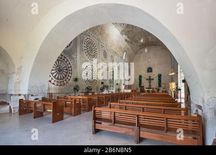 Innenansicht von Iglesia de Santo Domingo (Convent-Kirche) in Uayma, Bundesstaat Yucatan, Mexiko Stockfoto