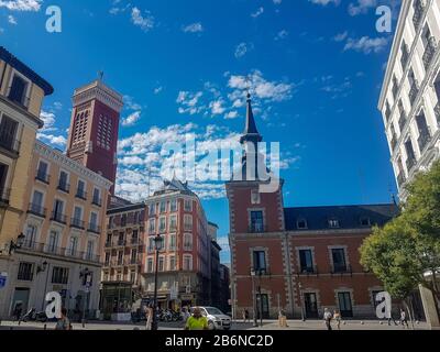 Alicante Spanien; 22.07.2018: Typische herrschaftliche Architektur der Stadt Alicante Stockfoto