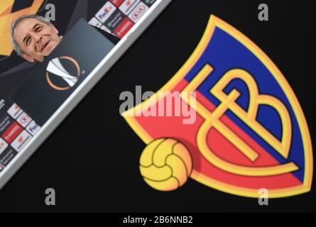 Frankfurt, Deutschland. März 2020. Europa League, Vor der ersten Runde der letzten sechzehn Eintracht Frankfurt - FC Basel in der Commerzbank-Arena. Basels Cheftrainer Marcel Koller nimmt an der Pressekonferenz mit. Credit: Dpa Picture Alliance / Alamy Live News Stockfoto