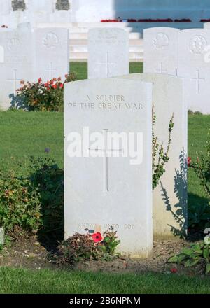 Tyne Cot Commonwealth Kriegsgräber Friedhof und Denkmal für die fehlt, in der Nähe von Passendale, Westflandern, Belgien. Stockfoto