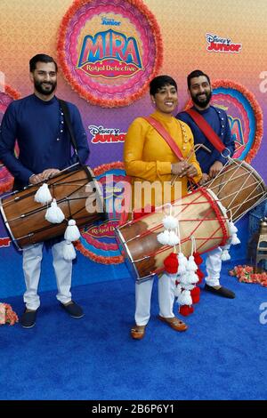 März 2020, Burbank, CA, USA: Los ANGELES - MAR 7: Dholnation bei der Premiere Von Disney Junior's "'Mira, Royal Detective'" in den Disney Studios am 7. März 2020 in Burbank, CA (Credit Image: © Kay Blake/ZUMA Wire) Stockfoto