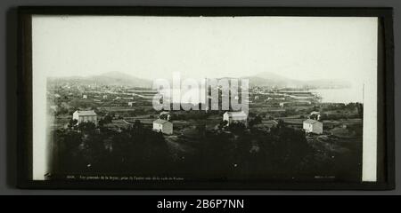 Blick auf La Seyne-sur-Mer, von Toulon aus gesehen, FrankrijkVue générale de la Seyne, Prize de l'autre côté de la rade de de Toulon (Titelobjekt) Objektart: Stereobild Artikelnummer: RP-F -F08362 Aufschriften/Marken: Nummer, recto '2468' Hersteller: Fotograf: Ferrier Pere et Fillier (Listed): Fotograf: Soulier (Listed) Claude-Marie Ferrier (denkmalgeschütztes Gebäude) Fotograf: Jacques-Alexandre Ferrier (denkmalgeschütztes Gebäude) Fotograf : Soulier (denkmalgeschütztes Objekt) Ort Herstellung: Toulon dating: 1860 - 1870 Material: Glassiegel Kante: Papiertechnik: Diapositief Abmessungen: Glas: H 83 mm × W 17 Stockfoto