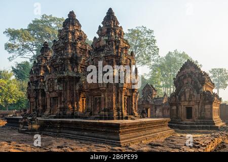 Banteay Srei-Tempel in der Nähe von Angkor Wat in Kambodscha Stockfoto