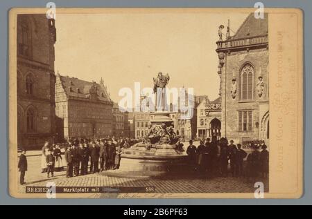 Gezicht op de Bremer Marktplatz Gezicht op de Bremer Marktplatz Objekttyp: Foto kabinetfoto Objektnummer: RP-F1741 Inscriptions / Merken: Nummer, Recto, geplakt: '588'adres, recto, gedrokt: 'Bremen, auf der Brake 20.'ophrift, zum Herstellen: 'maßtaut': 'maßtaplatz: 'mit... Material: Carton fotopapier Techniek: Albuminedruk Abmessungen: Secundaire drager: H 109 mm × b 167 mm Betreff: Quadrat, Ort, Zirkus, usw. anonyme historische Personen in a g dargestellt Stockfoto