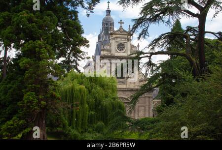 Kirche und Park Blois, Loire-Tal Stockfoto