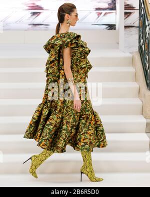London, Großbritannien, 16. Februar 2020, Paul Costelloe auf der London Fashion Week Herbst Winter 2020, Herbst Winter 2020 auf der British Fashion Council Show Stockfoto