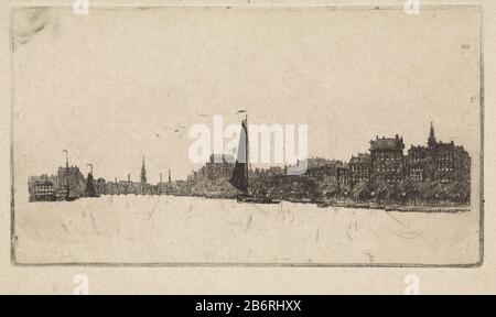 Gezicht Vanaf de Amstel op Amsterdam Blick von der Amstel in Amsterdam. Auf der Flussschifffahrt ein Zeilschip. Hersteller : Druckmaschine Elias stark Herstellung: Neues Amstel Datum: 1880Physikalische Merkmale: Radierung; Proofing-Material: Papiertechnik: Ätzmaße: Plattenkante: H 99 mm × W 179 mm Betreff: Flussstadtszenen und Landschaften mit Strukturen, die aus denen bestehen: Amstel Amsterdam Stockfoto