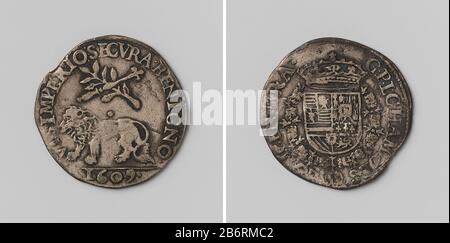 Goede bewind van Albrecht en Isella van Oostenrijk, rekenpenning geslagen op last van de rekenkamer van brabant Zilveren penning. Voorzijde: Leeuw onder gekruiste scepter en olijftak binnen omschrift; afsrede: Jaartal. Keerzijde: Gekroond wapenschild, omhangen met de orde van het den Vlies binnen omschrift. Hersteller : AnoniemPlaats Herstellung: België dating: 1609 Material: Zilver Techniek: Slaan Abmessungen: D 2,7 cm. × g 4,52 gr Betreff: Twaalfjarig BestandWanneer: 1609-04-09 - 1609-04-09 Stockfoto