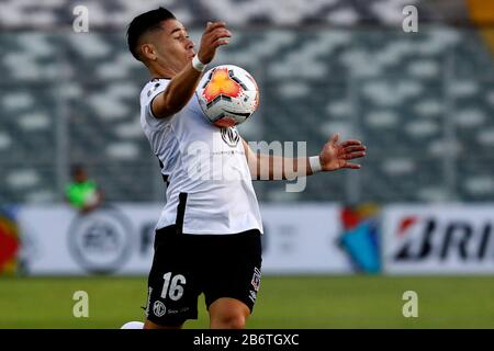 Estadio Monumental David Arellano. März 2020. Santiago, Chile; Copa Libertadores, Colo Colo gegen Athletico Paranaense; &#XD3;Scar Opazo von Colo-Colo Credit: Action Plus Sports/Alamy Live News Stockfoto