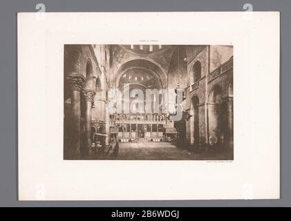 Niederländisch: Titel der Identifizierung (s) des Innenraums von San Marco in VenetiëCalli e Canali (Serienobjekt) Objektart: Fotomechanische Druckseite Artikelnummer: RP-F 2001-7-733-19 Aufschriften/Marken: Aufschrift, Nachdruck, gedruckt: Bei 'Manufacture Vervaardiger: Hersteller: Anonymer Herausgeber: Ferdinand Ongania (auf dem Objekt angegeben) Ort Herstellung: Schöpfer: Patriarchale: Kathedra: Kathedra Venedig-dating: CA. - in oder vor 1898 Material: Papiertechnik: Heliogravure Abmessungen: Bild: H 130 mm × W 185 mm Betreff: Kircheninnenraum wo: Patriarchalbasilika Stockfoto