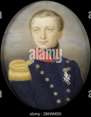 Jan Carel Joseph van Speijk (1802-31) Zeeoffier, SK-A-4362 Porträt von Jan Carel Joseph Speijk (1802-31). Marineoffizier. Büste, der Kopf nach links gedreht, in Uniform. Teil der Sammlung Portretminiaturen. Hersteller : Maler; Johannes Antonius Augustinus Pluckx dating: 1830-1837Physikalische Merkmale: Miniatur auf Elfenbein Material: Elfenbein Metall Holzglas Abmessungen: Träger: H 12 cm. B × 11 cm Außengröße: 13,8 cm h. (Inkl. Tisch und Auge) × W 12,3 cm. (Inkl. Liste) d × 1 cm. (Inklusive Liste.) Onderwerpwie: Jan Carel Joseph Speijk Stockfoto