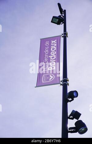 Bordeaux, Aquitanien/Frankreich - 10 30 2019: FC Girondins de Bordeaux Logo Fußballclub im Stadion Stockfoto