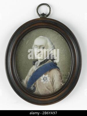 Porträt von Charles William Ferdinand (1735-1806), Herzog von Braunschweig-Wolfenbüttelen. Auf halber Länge, links. Teil der Sammlung Portretminiaturen. Hersteller : Maler: Gerrit Kamp Huys Maler: G. Haag (Namensnennung abgelehnt) Datum: 173 Physische Merkmale: Miniatur auf Elfenbeinmaterial: Holzbrett elfenbeinfarbene Metallabmessungen: Träger: H 5,3 cm. B × 4,6 cm Außenabmessungen: H 7,5 cm. (Inkl. Tisch und Auge) × W 5,7 cm. (Inkl. Bereich) × d 0,6 cm. Onderwerpwie: Charles William Ferdinand Herzog von Braunschweig-Wolfenbüttelen Stockfoto