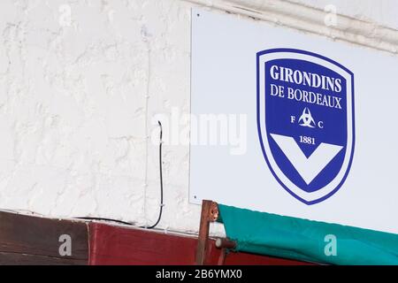 Bordeaux, Aquitanien/Frankreich - 01 22 2020: Ladenschild für den FC Logo Football Club Girondins de Bordeaux Stockfoto