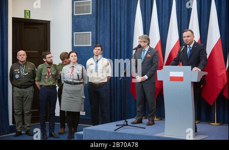 Warschau, Mazovian, Polen. März 2020. Der Präsident Traf Die Behörden Der Pfadfinderorganisationen Und Der Sanitär Inspector.in das Bild: Anna NOWOSAD, JAROSLAW PINKAS, ANDRZEJ DUDA Credit: Hubert Mathis/ZUMA Wire/Alamy Live News Stockfoto