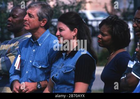 Austin, Texas, USA: Lokale Kandidaten nehmen an der Wahlregistrierungsfahrt in der schwarzen Nachbarschaft Teil. ©Bob Daemmrich Stockfoto