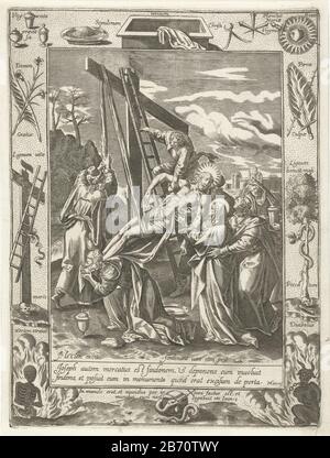 Kruisafneming Christus van het kruis afgenomen Sieben Menschen über Christus und das Kreuz. Johannes und Maria unterstützen den Leib Christi, der von einem Mann gehalten wird, der auf einer Leiter steht, mit dem rechten Arm. Maria Magdalena küsst die Füße Christi. Unter der zweizeiligen Darstellung ist eine Bildunterschrift in lateinischer Sprache (Mär. 25). Alle umgeben von einer Felsenliste mit Symbolen der Passion, des Falls und der höllischen Straffen. Hersteller : Druckerhersteller Ferdinand Etten (unter Denkmalschutz stehendes Gebäude) Herausgeber: Jean Le Clerc (unter Denkmalschutz stehende Immobilien) Ort Herstellung: Niederlande Datum: 1605 - 1700 Physische Merkmale: Engra-Material: Papiertechnik: Engr Stockfoto